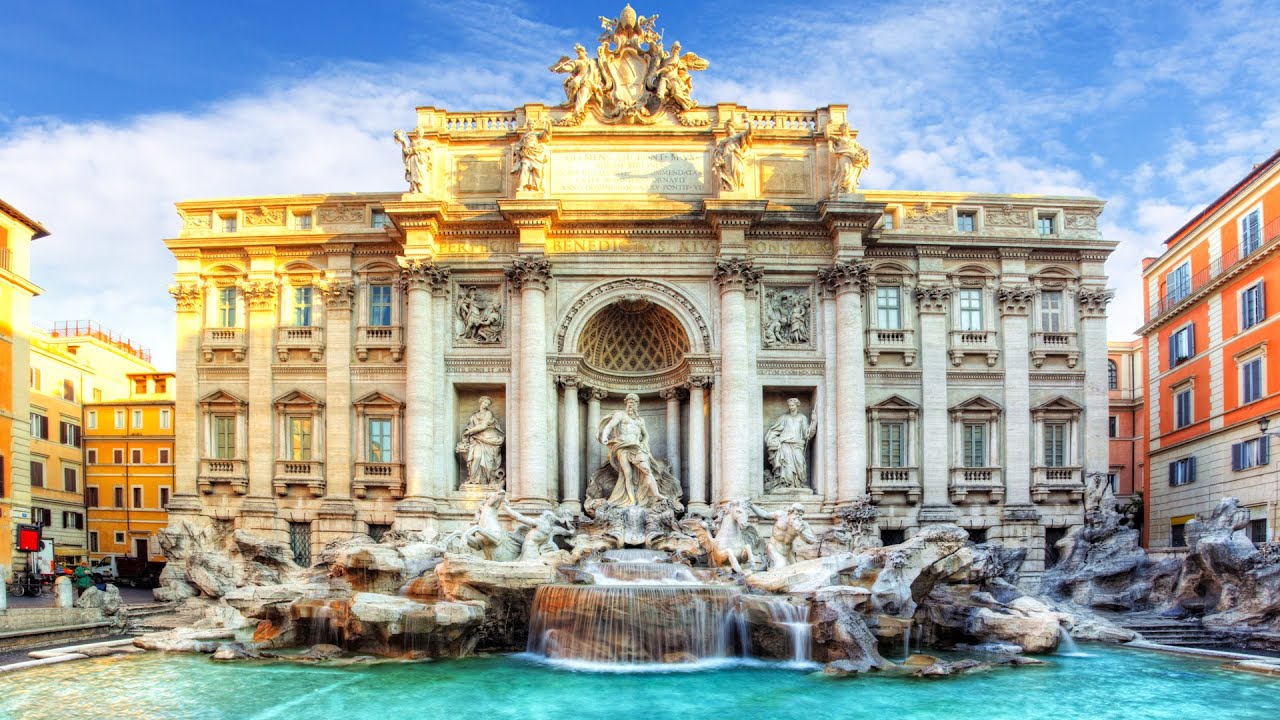 Experience the captivating highlights of the iconic Trevi Fountain.
