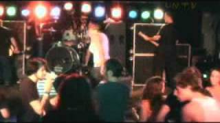 Walls Of Jericho - A Little Piece Of Me (IN LIVE)