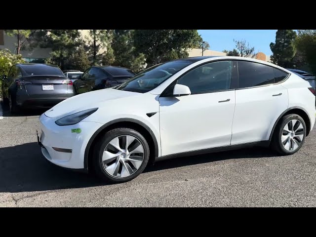 2020 TESLA MODEL Y SUV DUAL AC ELECTRIC MOTORS LONG RANGE SPORT UTILITY 4D - Image 50 2020 TESLA MODEL Y SUV DUAL AC ELECTRIC MOTORS LONG RANGE SPORT UTILITY 4D