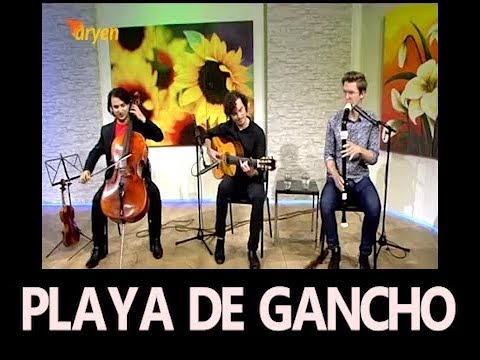 Trio el Gancho - Playa de Gancho