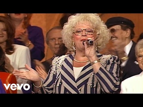 Bill & Gloria Gaither - The Blood Bought Church [Live]
