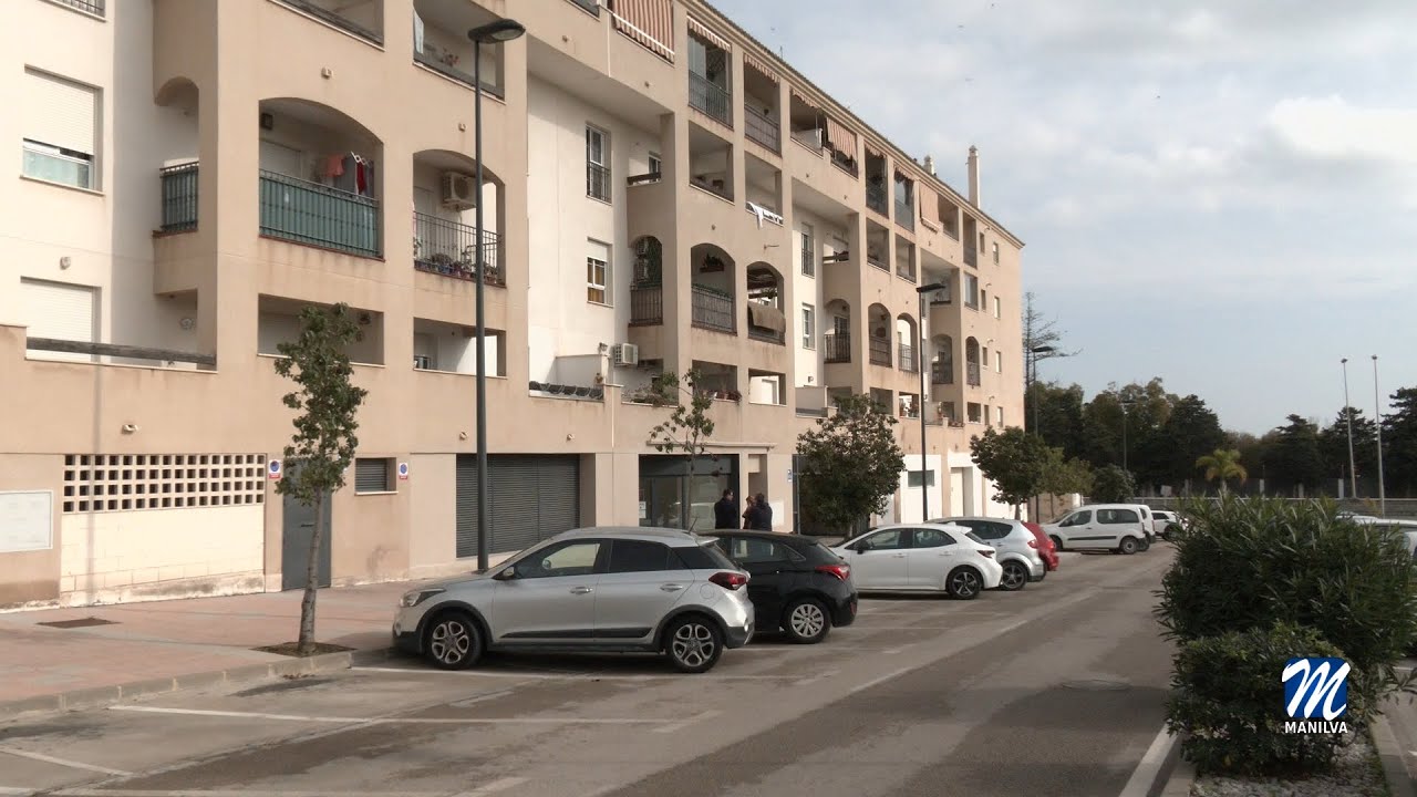 Firma de la recepción final de obras del edificio polivalente