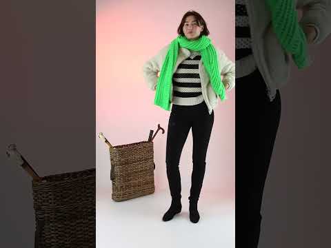 Marc Cain Sports Coat VS 31 08 W42 #shorts