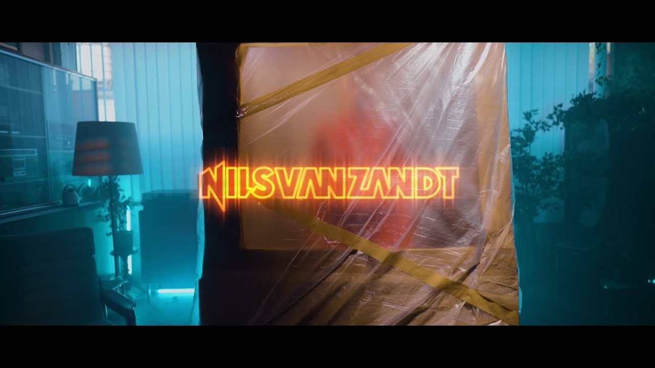 Starstylers & Nils van Zandt — Keep on Moving