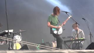 Tame Impala   Half Full Glass Of Wine   Live @ Rock en Seine   23 08 2013