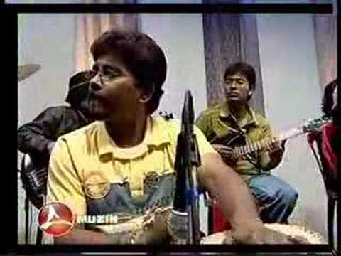 naino mein badra chhaye