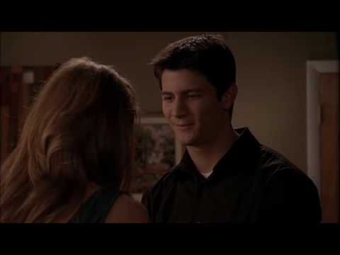 Nathan and Haley 2x13 №5
