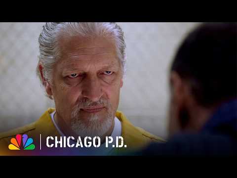 Clancy Brown: Inmate Holds the Key to a Kidnapped Cop | Chicago P.D. | NBC