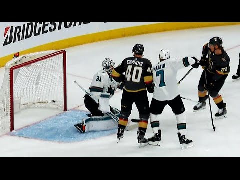 Golden Knights light up Sharks with 3 goals in 91 seconds