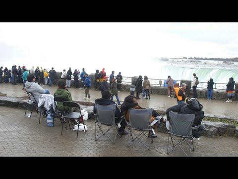 Canada: Eclipse travelers gather in Niagara Falls, Ontario | AFP