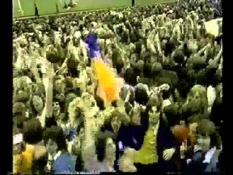 Leeds United movie archive - Life on the Terraces - Part 1 - Film Footage