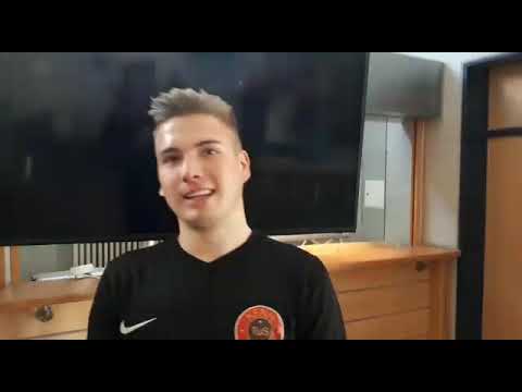 Michael Helfen, Spieler des TuS Kenn, nach dem Einzug in die Zwischenrunde beim Veltins-Cup