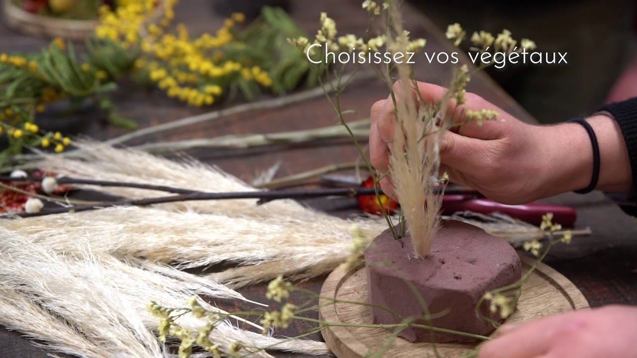 Fabriquez une cloche de fleurs séchées - Video