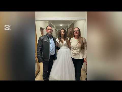 Domby Emánuel - Dombi Adolfnak küldi családja.