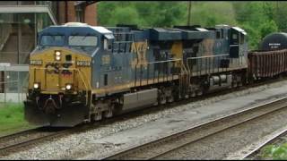 preview picture of video 'CSX Continues Thru Martinsburg'