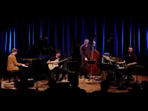 Pablo Held Trio feat. Nelson Veras – I Should Care – Live at Jazz-Schmiede Düsseldorf