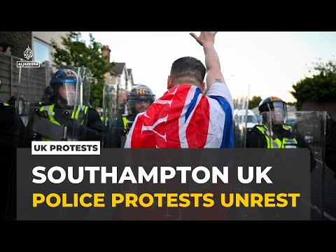 Southampton stabbing protests: Far-right accuse police of anti-white racism