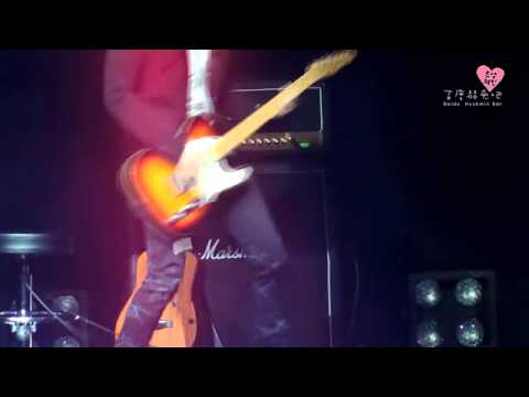 [HD Fancam] 130221 SJM FAN PARTY SJM-band sungmin playing guitar