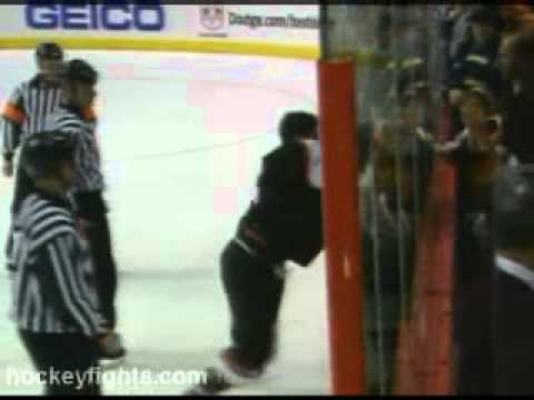 Arron Asham vs Mike Richards