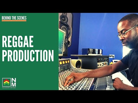 Curtis Lynch Jr. IN STUDIO - REGGAE PRODUCTION (Making A Beat)