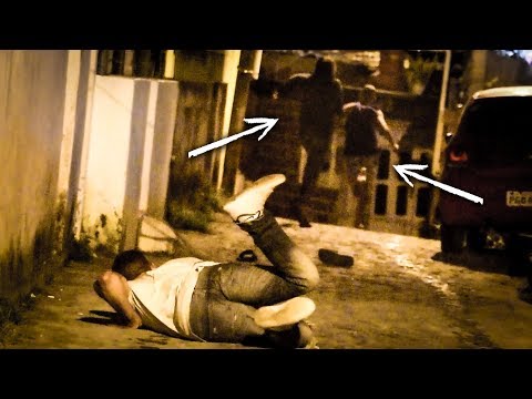 OLHA A EXPLOSÃO (NÃO FICOU UM PRA CONTAR HISTÓRIA) - Pegadinha de São João