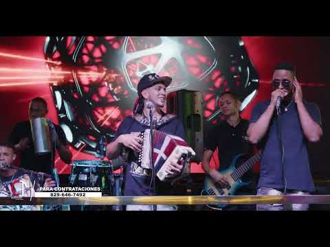 El Rubio Acordeon - Los Cabareces En Vivo (Para Musicologos)