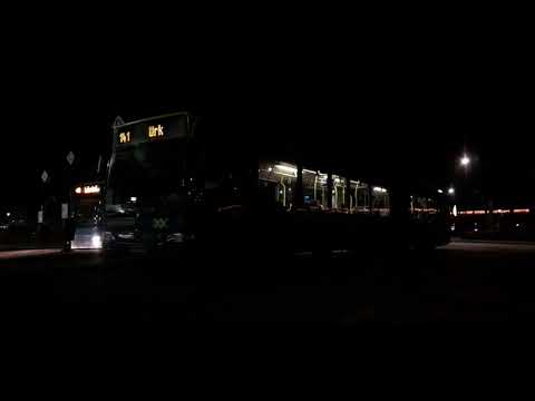 Connexxionbus op lijn 141 naar Urk + aankomst lijn 71 Zwolle Urk v.v