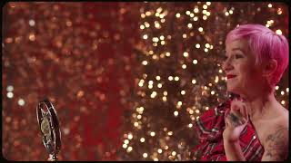 1MIC CHRISTMAS- Winter Wonderland- Crystal Lewis