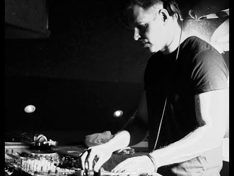 Damon Wild @ Neue Heimat Club Prag (Stuttgart, Germany) 01-11-1997