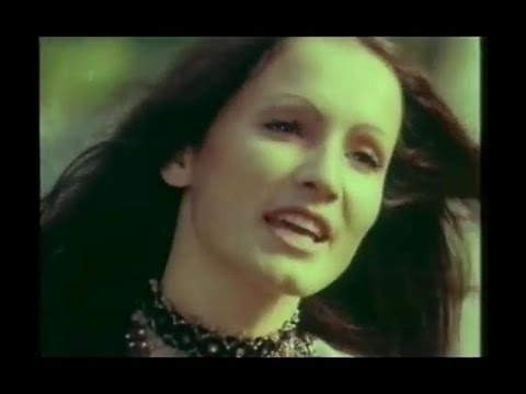 Chervona Ruta Sofia (Sofiya) Rotaru - English lyrics - Ukrainian lyrics with transliteration