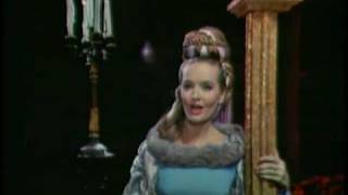 Florence Henderson sings The First Noel (vaimusic.com)