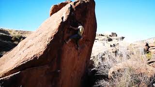 Video thumbnail de Aplastaegos, 7b+. Albarracín