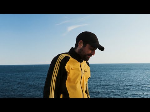 okis - C'EST CLASSE (prod. Mani Deïz)