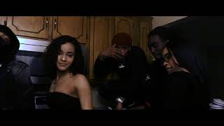 Know Dat - Guap ft. TheSluggerNamedE (Official Music Video) | Directed By: @snappedbykris