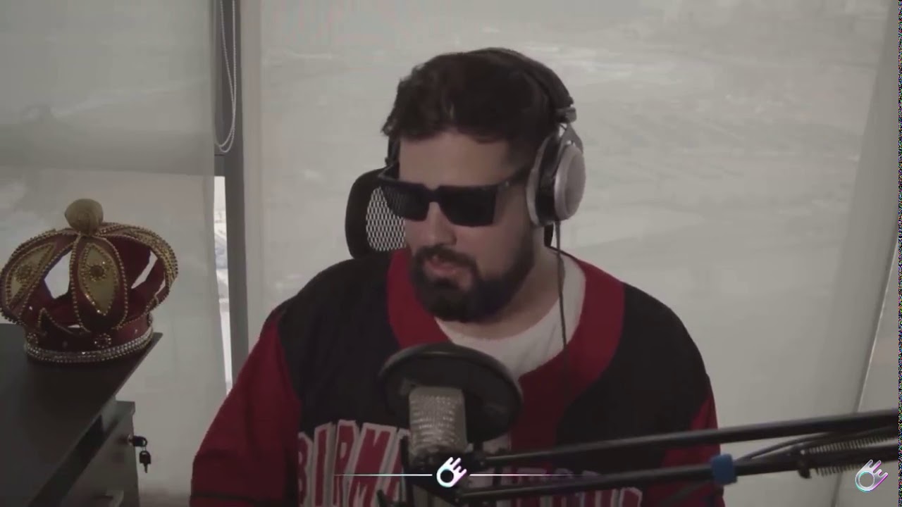 Papo explica por si mismo la rima de “barras barras, pensalas”