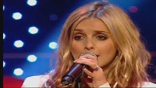 Stuck In The Middle- Louise Redknapp