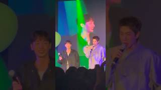 Download lagu the iconic ‘Maha Mehe’ (too cute to handle) performed in Rome 😭 #gunatthaphan #offjumpol #offgun mp3