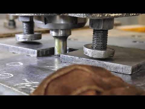 Punzonado de placa de Acero - DICSA Construcciones