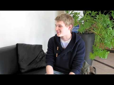 ESCKAZ live in Amsterdam: Paradise Oskar (Finland) interview