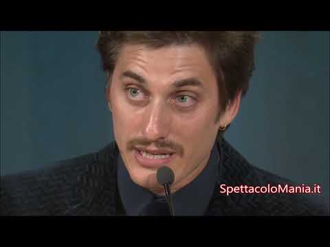 download lagu mp3 mp4 Luca Marinelli, download lagu Luca Marinelli gratis, unduh video klip Luca Marinelli