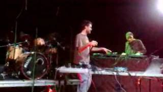 Beardyman Beatbox VS DJ Fu