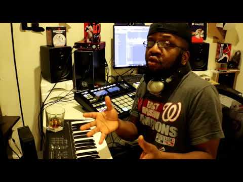 CREATING MUSIC AROUND LOOPS IN  Native Instruments MASCHINE STUDIO