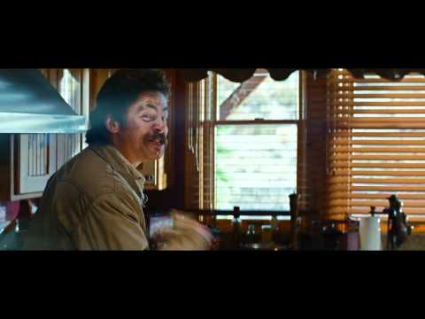 Savages - Featurette: "Meet Lado"