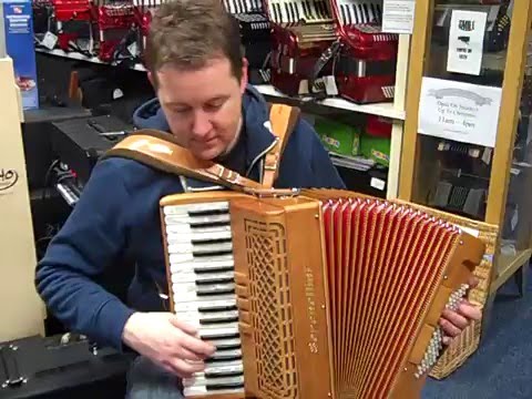 Mark playing Mason's Apron on a Serenellini 343MW @ Hobgoblin Music Birmingham