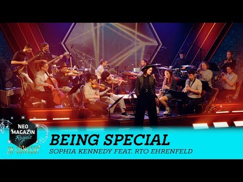 Sophia Kennedy feat. RTO Ehrenfeld - “Being Special” | NEO MAGAZIN ROYALE in Concert - ZDFneo