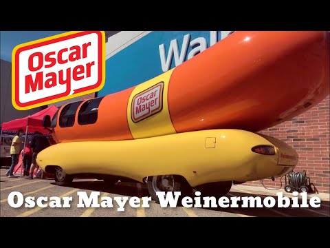Oscar Mayer Weinermobile | May 2021 | Heath, Ohio...