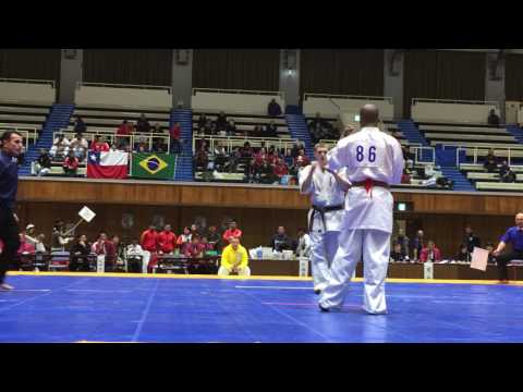 Maxym Maxymov - Mpbumuzi Mkhizwana (first round)