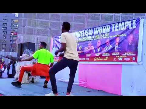 Kuku danger na slonji Wakamba hawajai angusha kenyaa lakini hii wame anguka  😅😅😅😅gaki Yee Tiga nseke