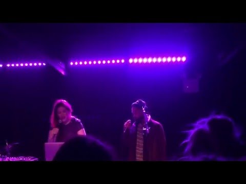 Anna Wise & Bilal perform These Walls Live