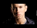 Eminem ft Kendrick Lamar - Out of Town LYRICS ...